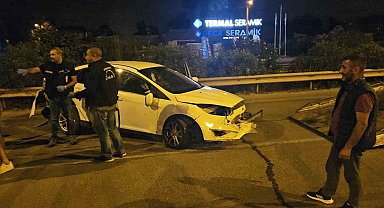 Kontrolden çıkan araç takla attı: 5 yaralı