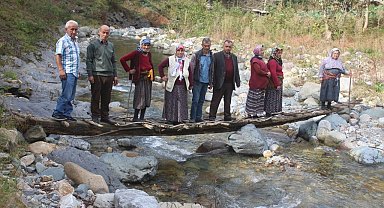 Köylülerin köprü çilesi