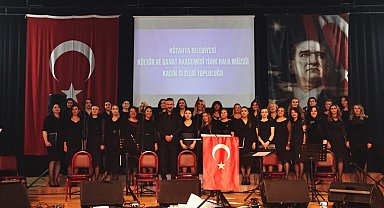 Kütahya'da THM Kadın Sesleri Topluluğu'ndan "Kahramanlık Türküleri" konseri