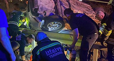 Makas atan araçtan kaçmak isteyen otomobil takla attı: 1 yaralı