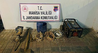 Manisa'da sit alanında kaçak kazıya suçüstü