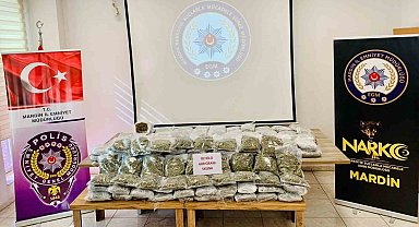 Mardin'de durdurulan araçtan 82 kilo uyuşturucu çıktı: 7 şüpheli tutuklandı