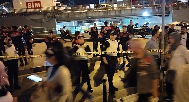 Mecidiyeköy'de şüpheli paket alarmı: Panik anları kamerada