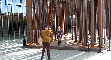 Melek Zeynep Bulut'un Ödüllü Eseri "Açık Yapıt" AKM'de sergilendi