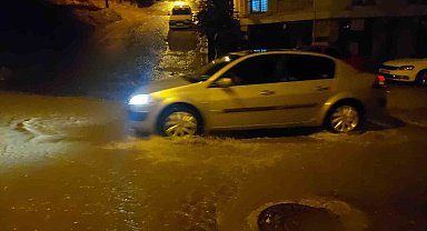 Meteoroloji uyarmıştı: Şiddetli yağış İstanbul sınırına dayandı