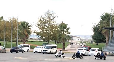 Motosikleti ile zabıtalardan kaçan genç güldürmüştü, ehliyetinden olan genç özür diledi