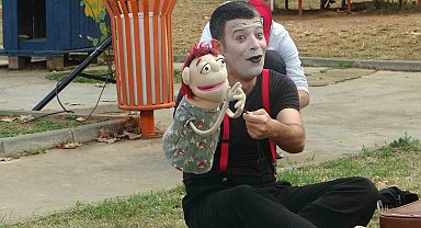 Muğla Tiyatro Festivalinde pantomim isimli gösteri sergilendi