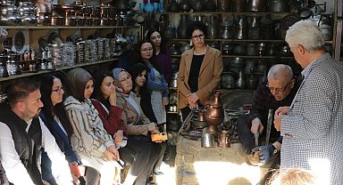 Muğla'da öğretmenler kalaycılık mesleğine sahip çıktı