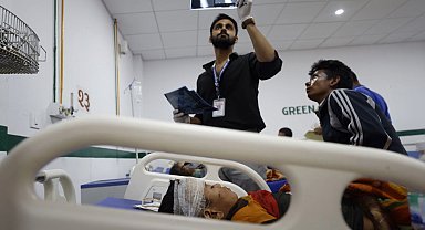 Nepal'deki depremde ölü sayısı 157'ye yükseldi