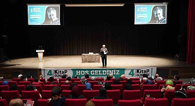 Nurullah Genç: "Dünyanın adaleti kalmadı"