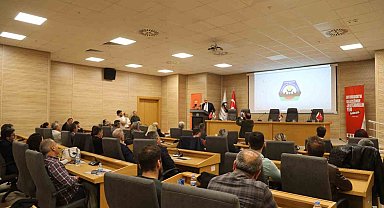 "Diyarbakır'ın Geleceğinde Jeotermalin Yeri Konferansı" düzenlendi