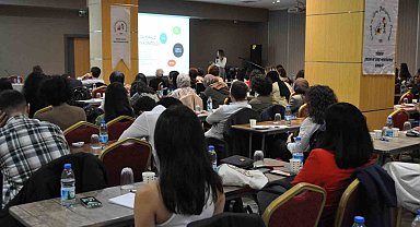 Ruh sağlığı uzmanları akran zorbalığı ve siber zorbalık için bir araya geldi