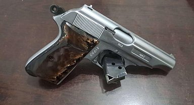 Ruhsat süresi dolan tabancaya el konuldu