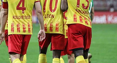 Stephane Bahoken ilk golünü attı