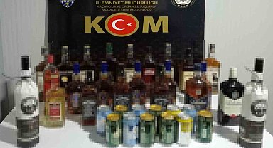 Şüphe üzerine durdurulan araçta kaçak alkol ele geçirildi