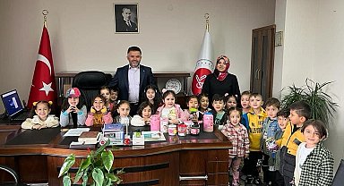 Tomarzalı miniklerden Gazze'ye destek