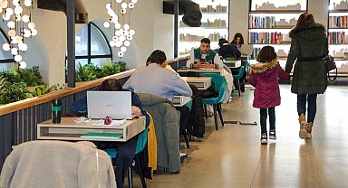 Uyumayan Kütüphane 500 bini geçti