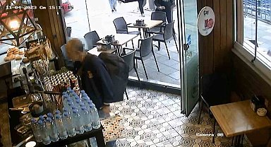 Vicdansız hırsız yardım kumbarasını çaldı: O anlar kamerada