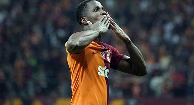 Wilfried Zaha gol sayısını 4'e çıkardı