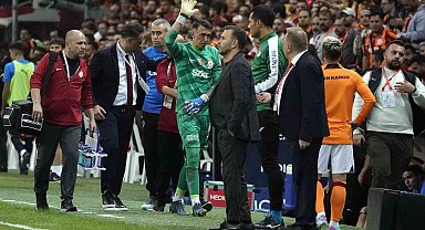 Yener İnce: "Muslera'da darbeye bağlı çıkık oluştu, saha içinde yerine oturttuk"
