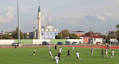 Yıldızspor 45 FK BAL'da zirveye çıktı