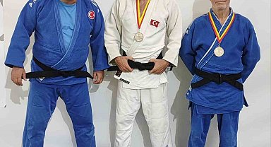 Yunusemreli veteran judocular Balkan Şampiyonu oldu
