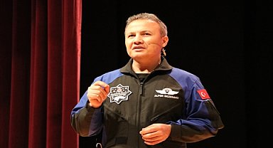 Alper Gezeravcı, Kocaeli'de kaza geçirdi