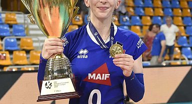 Aydın file üçüncü yabancıyı aldı