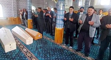 Babalarının öldürdüğü 3 kardeş, son yolculuklarına uğurlandı