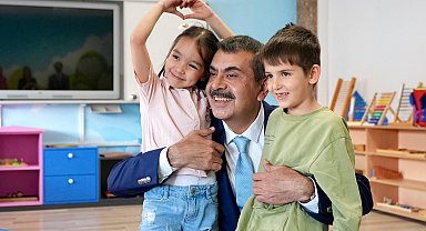 Bakan Tekin, yeni müfredatı onayladı