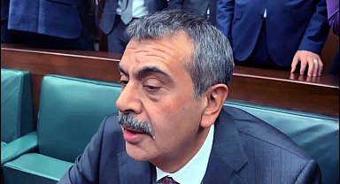 Bakan Tekin'den 'müfredat' eleştirilerine yanıt: Okuyarak eleştirsinler