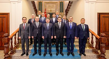 Bakan Tunç, Azerbaycanlı mevkidaşı Ahmedov ile görüştü