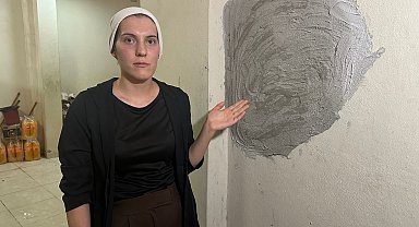 Duvarını balyozla kırdığı marketi soydu, yorulunca meyve suyu içip dinlendi