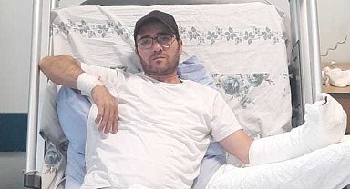 Elini makineye kaptıran dondurmacının 3 parmağı koptu