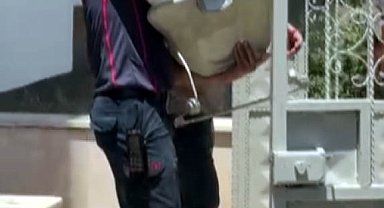 Evde çıkan yangında mahsur kalan bebeği itfaiye kurtardı