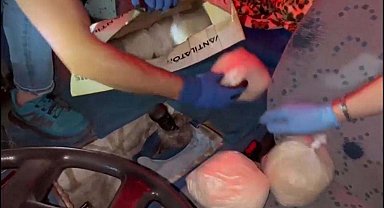 Kamyonda 'Jiby' ile aramada 7 kilo uyuşturucu bulundu