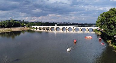 Meriç Nehri'nde saltanat kayıkları, turistik turlara başladı