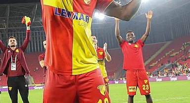 Göztepe'de vedalar sürecek