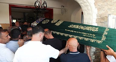 İstanbul-Avcılar'da kazada hayatını kaybeden Hazine Dülek son yolculuğuna uğurlandı