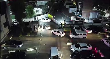 İstanbul - Müvekkilini görmeye gelen avukat polise küfür etti; arbede çıktı