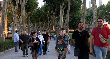 İstanbul - Topkapı Sarayı ilk kez gece ziyaretlerine açıldı