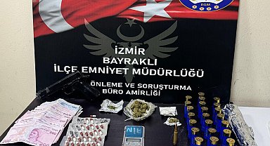 İzmir'de 33 yıl kesinleşmiş hapis cezasıyla aranan firari yakalandı