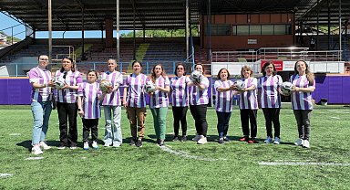 Kadın gazetecilerden kadın futbol takımına destek cağrısı