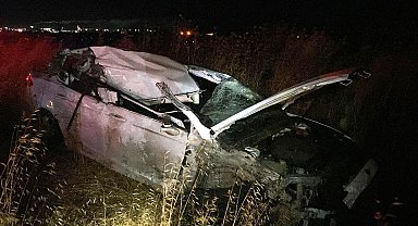 Kırklareli'de otomobil ile traktör çarpıştı: 1 ölü, 2 yaralı