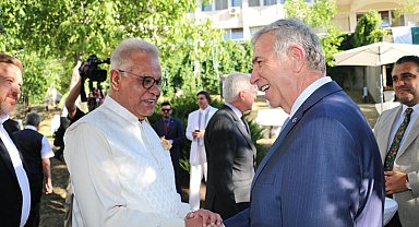 Pakistan Büyükelçiliği bahçesinde Pakistan Kültür ve Mutfak Festivali