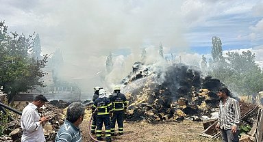 Sivas'ta yangında bin balya saman zarar gördü