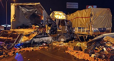 Yolcu otobüsü ile TIR çarpıştı: 14 yaralı