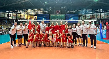 16 Yaş Altı Kadın Milli Voleybol Takımı, Balkan Şampiyonası'nda namağlup şampiyon oldu