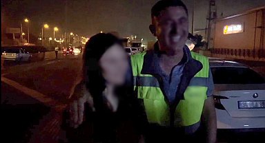 17 yaşındaki kızının kullandığı otomobilde uygulamaya yakalanınca, 'Alkollüydüm, direksiyonu ona verdim' dedi