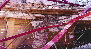 44 kişinin öldüğü sitede marketin kirişlerine projeye aykırı çelik profiller bağlanmış